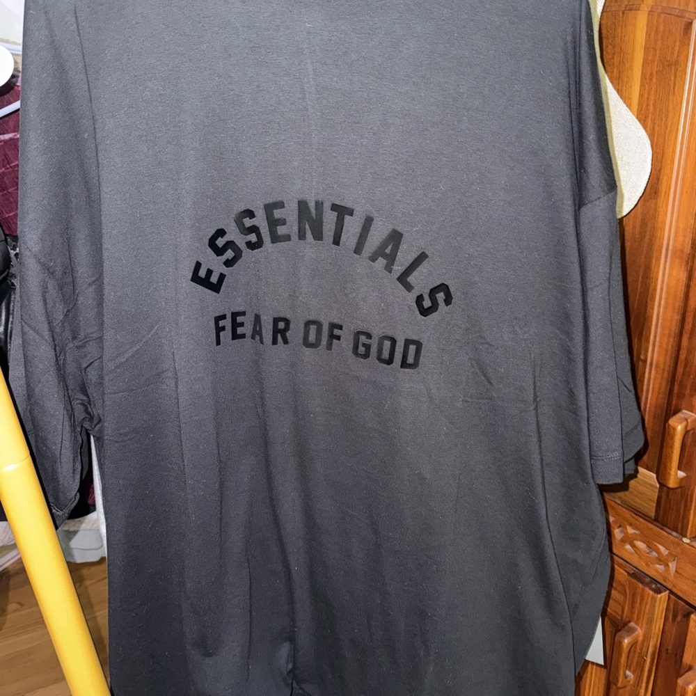 Essentials Unisex tee